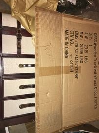 Small faux-trunk chest of drawers, unique