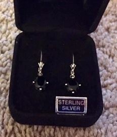 Sterling silver and onyx earrings 