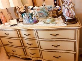 Drexel triple French style dresser/ perfume bottle collection/ figurine lamps