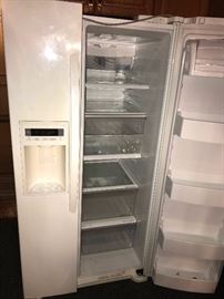 LG REFRIGERATOR
