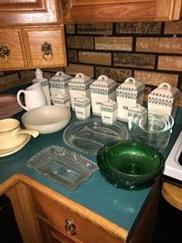 VINTAGE SPICE JARS AND PYREX