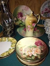 ANTIQUE FINE CHINA