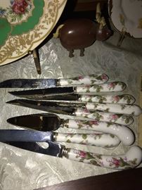 FLORAL HANDLE KNIVES SET