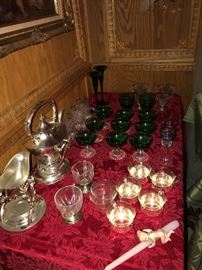 VINTAGE GLASSWARE