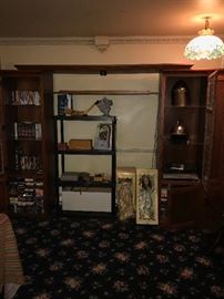 LARGE WOODEN ENTERTAINMENT CENTER