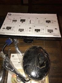 BRAND NEW COMPUTER MONITOR