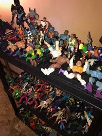 VINTAGE TOYS / ACTION FIGURES