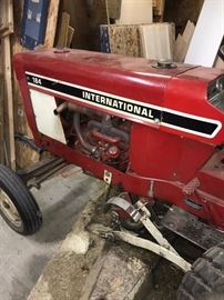 INTERNATIONAL 184 TRACTOR