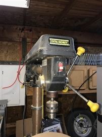 CENTRAL MACHINERY DRILL PRESS