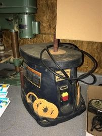 CENTRAL MACHINERY MODEL 95088 SPINDLE SANDER