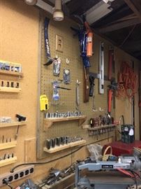 RATCHETS AND SOCKETS