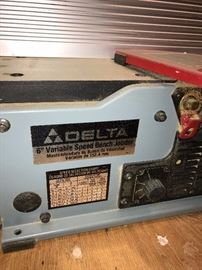 DELTA 6" VARIABLE SPEED BENCH JOINTER