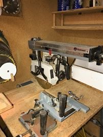 ROCKWELL DELUXE MODEL 10 RADIAL ARM SAW