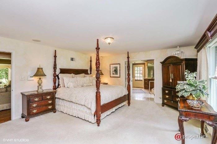 Kincaid Master Bedroom, king Temperpedic mattresses   4 poster bed w/ oversized marble top nightstands. Matching dresser w/ mirror