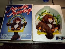 Mornin monkey, vintage new in the boix