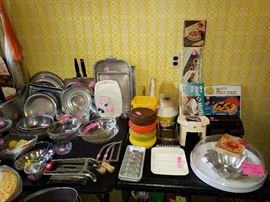 Tupperware, pans and other things we've never seen vefore