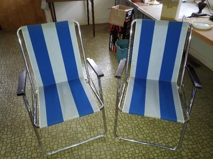 2 beach chairs