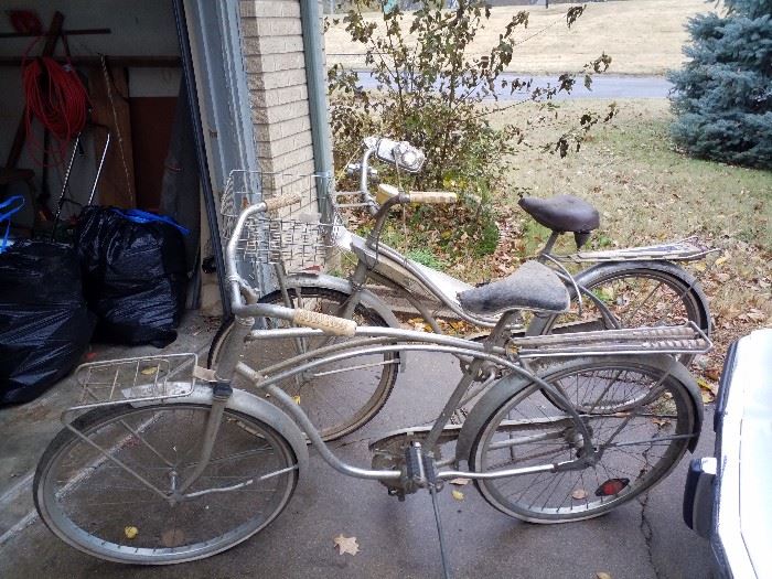 2 antique Huffy bikes 
