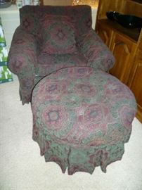 UPHOLSTERED ARMCHAIR W/ROUND OTTOMAN