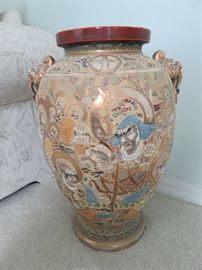 Large Japanese Satsuma Pottery Floor Vase