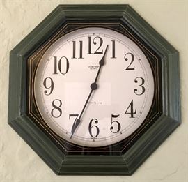Verichron Quartz Wall Clock