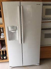 Samsung Side by Side Refrigerator