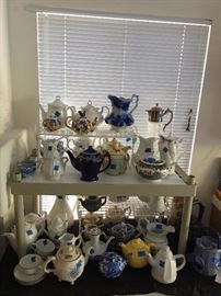 LOTS of teapots & pitchers