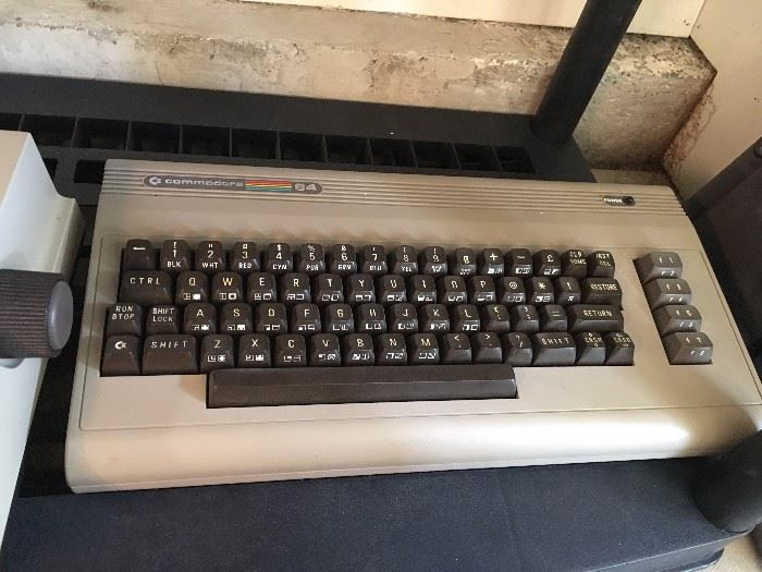 Commodore computer (no cord)