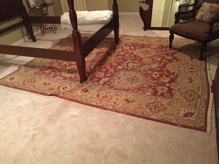 Wool Floral Patten Area Rug
