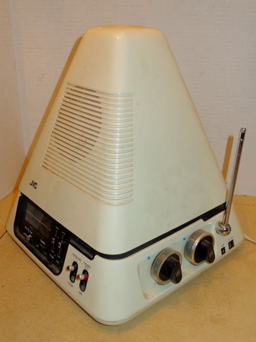 JVC 3100R "PYRAMID" VIDEO CAPSULE T.V. & RADIO RETRO