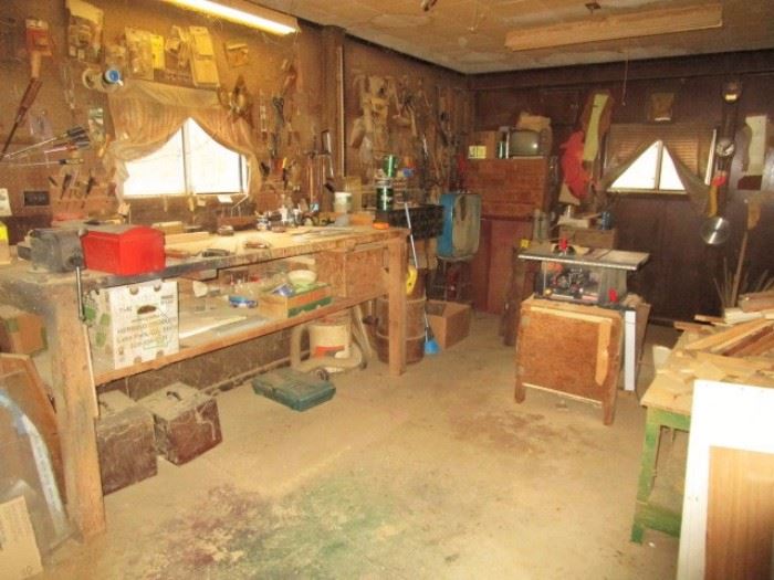 Wood shop and misc. hand/power tools, storage units