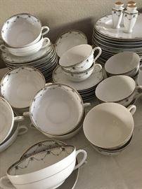 Okwan Japanese Black on White china