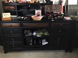 Desk with locking drawers, pull out keyboard, and pull out sheves