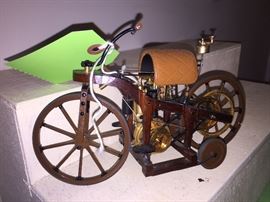 Franklin Mint replica model of 1885 Daimler motorbike