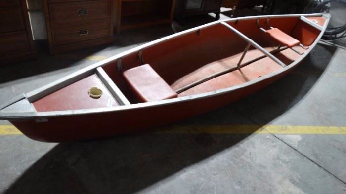 Coleman 15 ft canoe