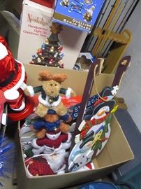 STUNNING DESIGNER QUALITY HOLIDAY OUTDOOR AND INDOOR DECORATIONS ~ SAVE ON YOUR DECORATING SHOPPING!!