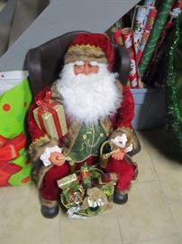 STUNNING DESIGNER QUALITY HOLIDAY OUTDOOR AND INDOOR DECORATIONS ~ SAVE ON YOUR DECORATING SHOPPING!!