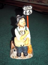 Waco Melody In Motion Willie On The Road Porcelain Emmett Kelly Figurine 12"H Plays On The Road Again, Head Moves