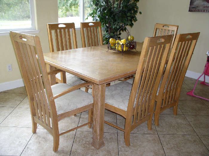 Kitchen dining table and chairs with leaf