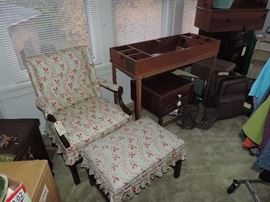 Skittle Ball Game...Chair and Ottoman