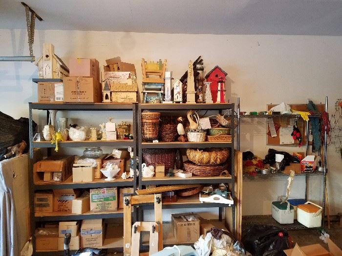 Boxes of home decor, birdhouses, baskets and more!