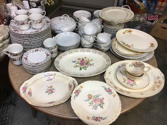 Some Homer Laughlin Platters...Very Old China Good Condition 