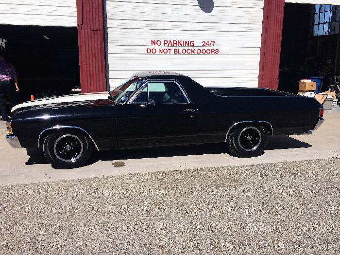 1971 fully restored Chevy El Camino with 350 engine, automatic