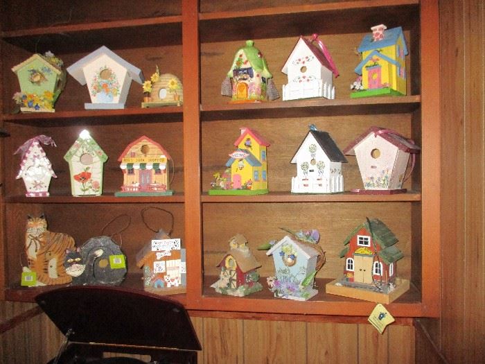 Huge birdhouse collection