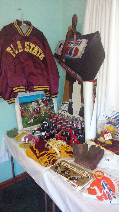 Go Noles! Also several limited edition Coca Cola 6 packs for National Champions, Shaq Attack and World Cup.  There is also a Shaq Pepsi cut out.
