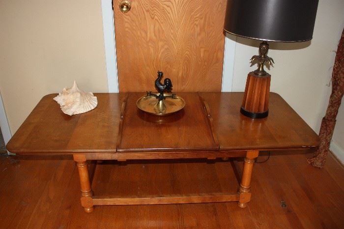 Leopold Stickley coffee table with removable center tray