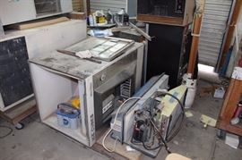 Commercial Ice Maker *needs electric eye sensor replaced*