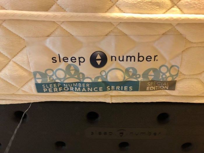#36	Sleep Number Base Queen Size	 $250.00 	