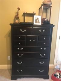 #38	black chest of drawers 5 drawers  38x18x54	 $125.00 	