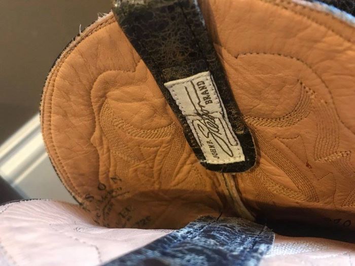 #99	John stetson black/brown engraved cowboy boots size 9.5	 $100.00 	